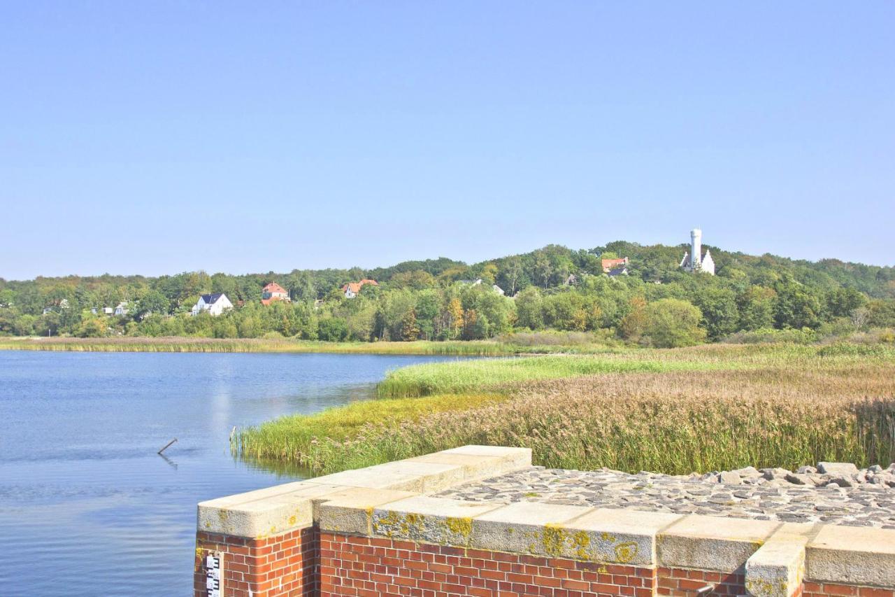 Ferienresidenz Zwei Bodden Fewo2-8 - Balkon, Sauna, Kamin Lietzow Buitenkant foto